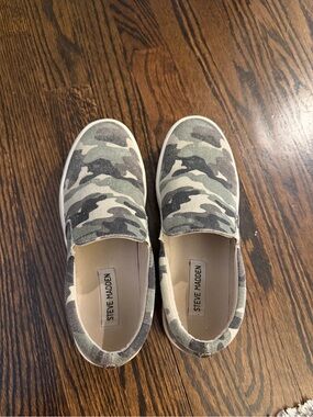Steve Madden Camo Platform Shoes
